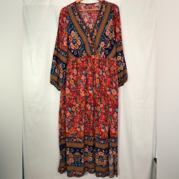 BLOOMCHIC Floral Bohemian Maxi Dress 
Size 14-16 - Picture 1 of 11